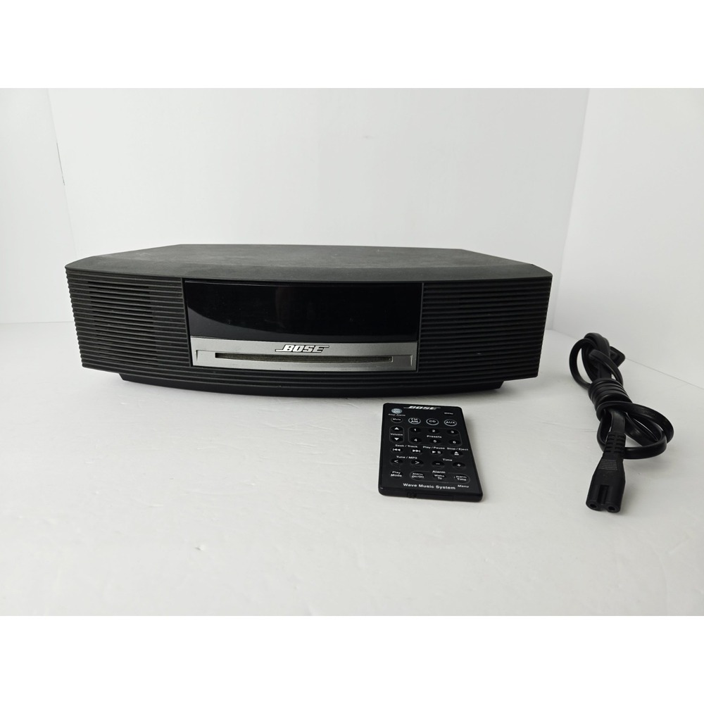 Bose Wave Sound Music System w/ remote Model AWRCC1 good working condition